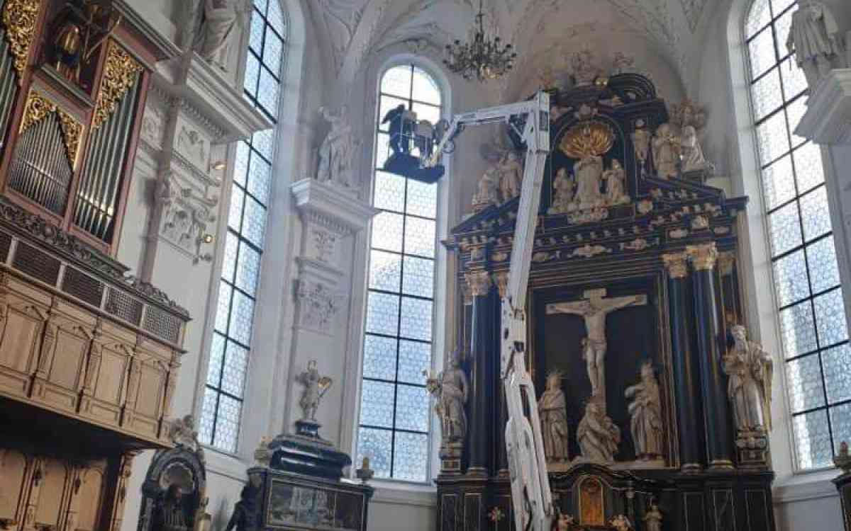 Stuckatura antonini pfarrkirche peter und paul stans 01